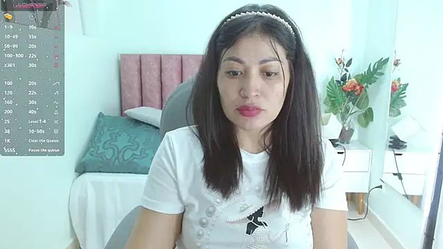 sophia_hadid's Live XXX Chat