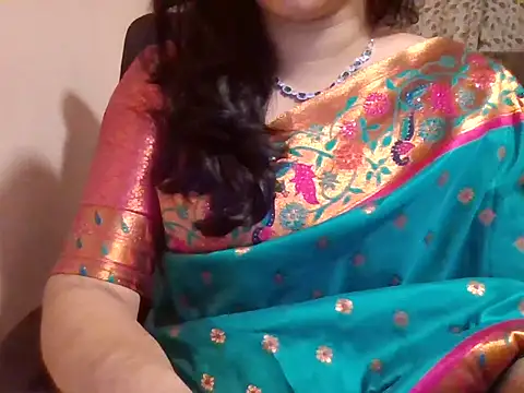 Diya_04's Webcam Show