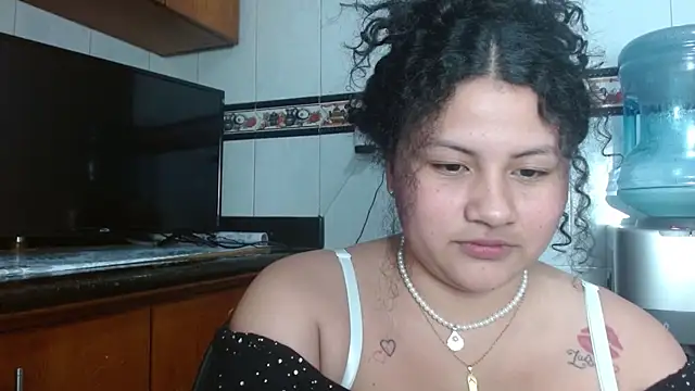 Онлайн чат XXX Baby_dirt