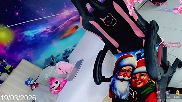 Nella_Dolls 现场XXX聊天