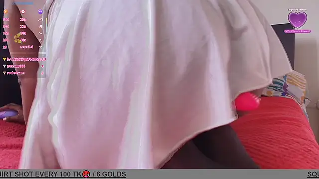 Samanntthaa__: απευθείας συνομιλία ΧΧΧ