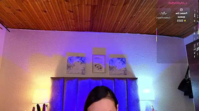 juliana-mancini's Live XXX Chat