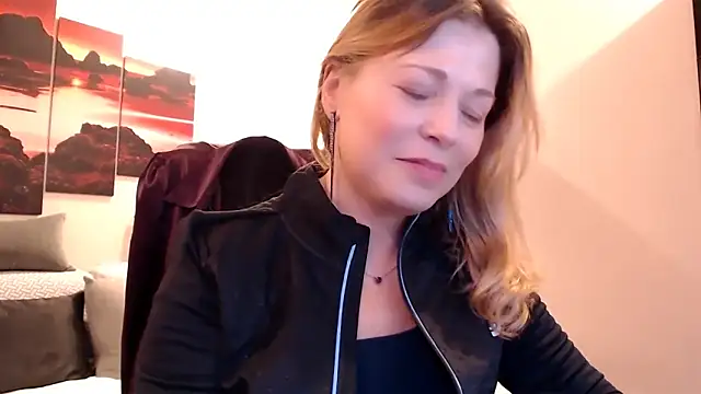 love-bionda's Live XXX Chat