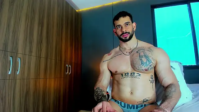 XXX chat uživo modela massimo_visconti