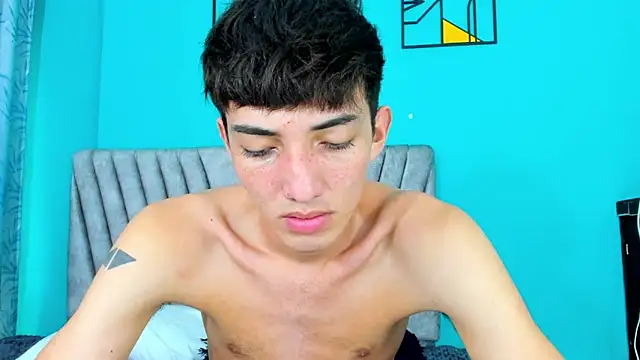 Maikol_Ortiz Chat XXX in diretta