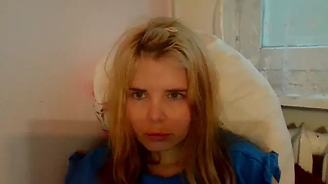 HornyElena Live XXX-Chat