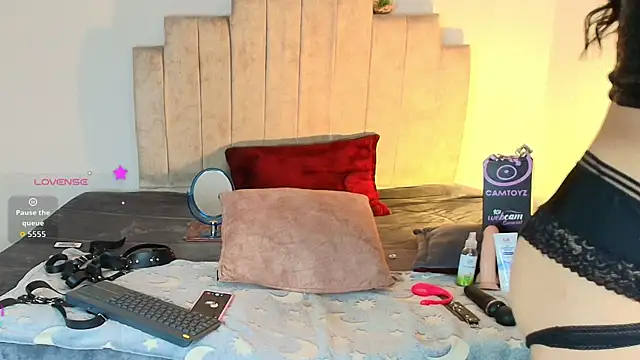 Petite_pepper 即時 XXX 聊天