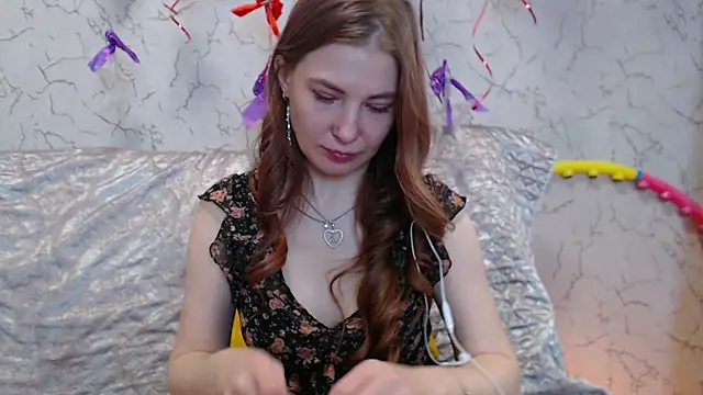 loveslovesflowers' Live XXX Chat