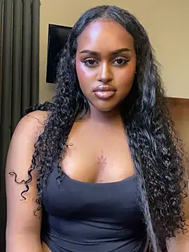 Realriyaaa Webcamshow