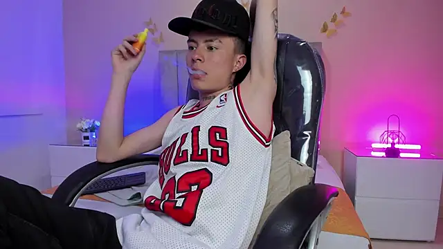 Nascary_Fox 即時 XXX 聊天