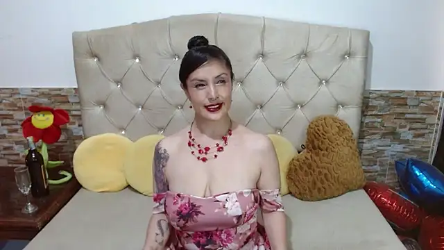 Adafield_n Live XXX chat