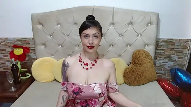 Adafield_ Chat XXX live