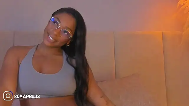 aprilebony_ Chat XXX in diretta