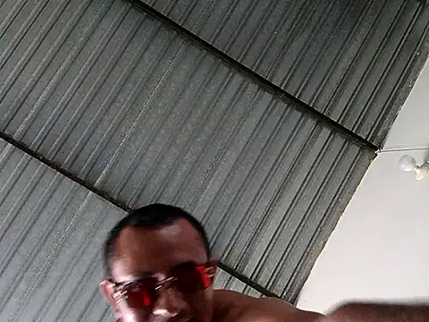 MiredCarabao Webcamshow