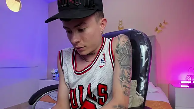 Chat XXX ao vivo de Nascary_Fox