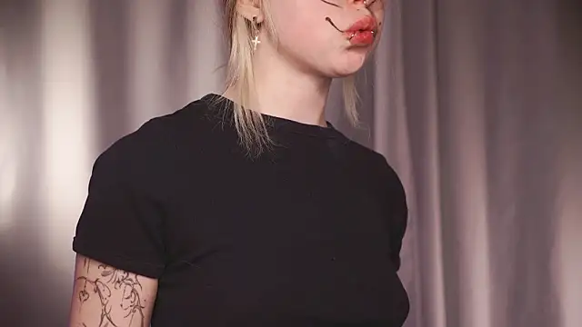 ElvenQueen – Naživo XXX chat