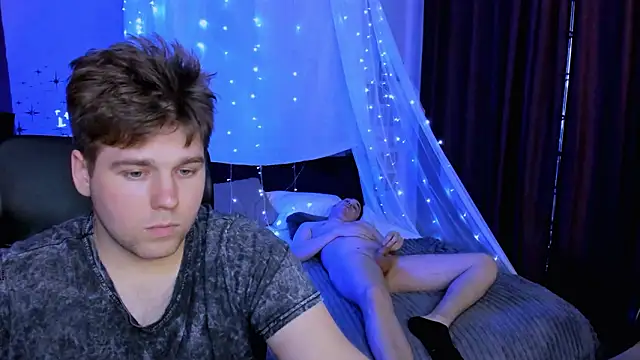 michael_strong1のライブXXXチャット