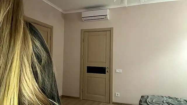 Chat XXX Live Milayouknow