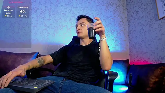 DIEGO_JONES webkamerás műsora