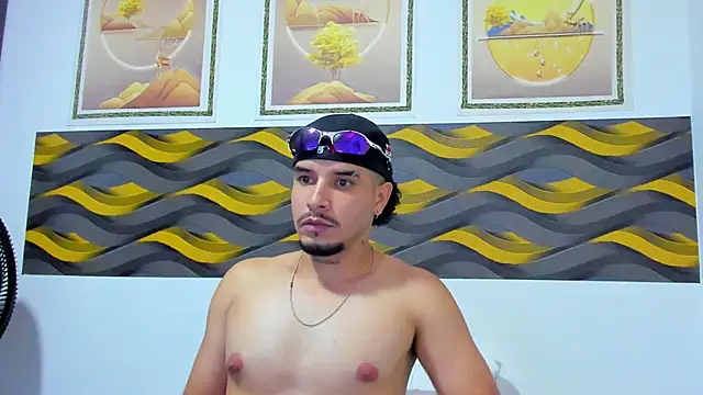 Show de Leon_Hotx na webcam