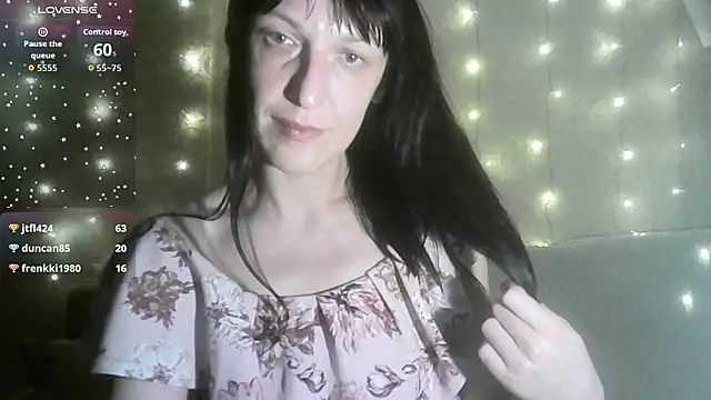 MarieODahliaS Chat XXX in diretta