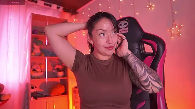 دردشة Madison_Mayer الجنسية المباشرة