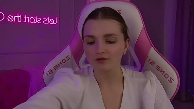 AnnyRaii's Live XXX Chat