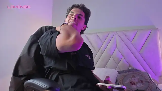 Axel_Creed 라이브 XXX 채팅