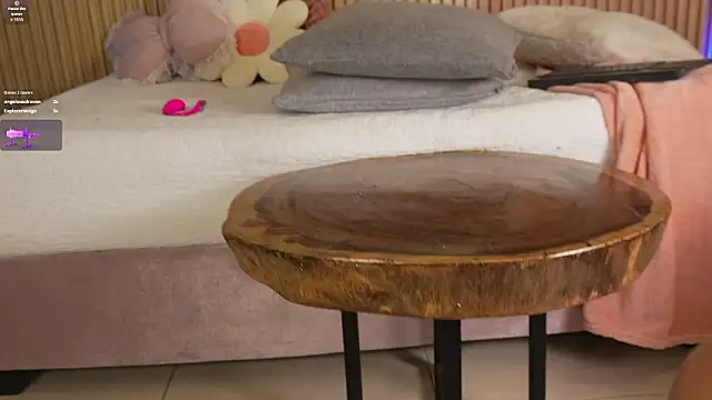 XXX chat uživo modela nina_soul