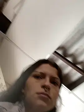 val_zx – Naživo XXX chat