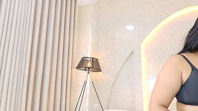 Czat XXX na żywo – Antonella_Russo1