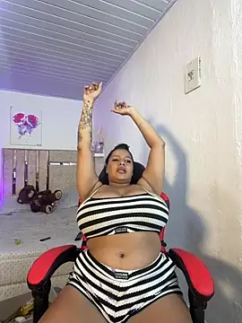 Вебкам-шоу Megan_hugeboobs