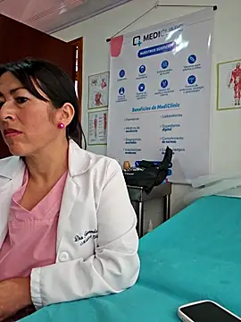 Chat XXX en directo de JustSamantha_