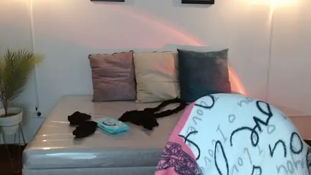 Czat XXX na żywo – Juliana__lx