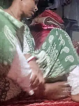 Chatroom XXX en direct de Sweet-runi