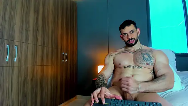 massimo_visconti webkamerás műsora