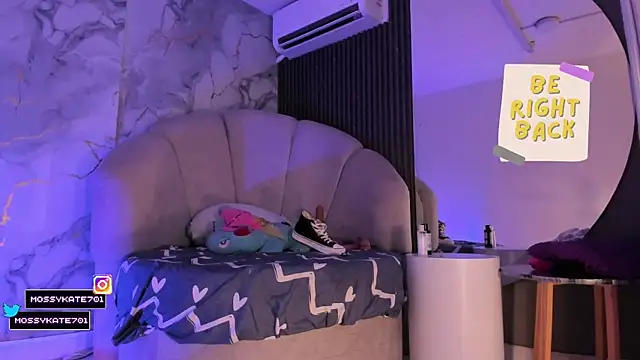 Katemoss70's Webcam Show