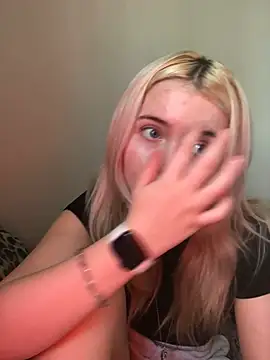 عرض كام Blondie_Sofia_Essexbabe