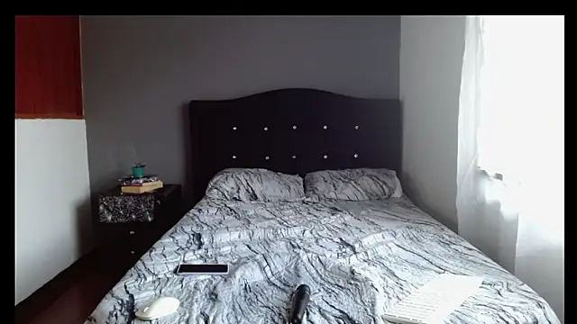 แชท XXX สดของ Emilia_1995