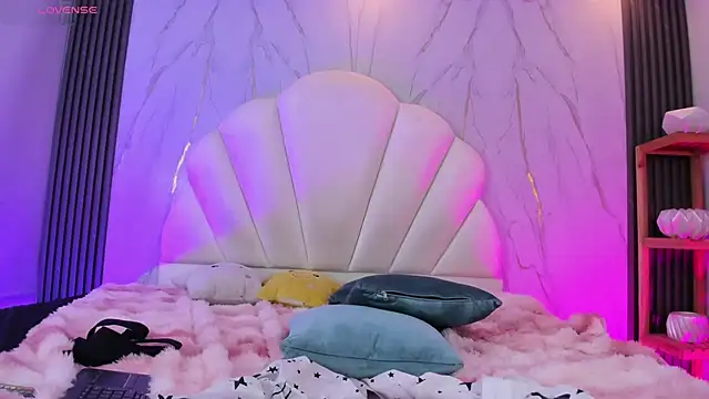 Show modela Damiian20_ na web-kameri