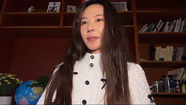 meowLili 网络视讯表演