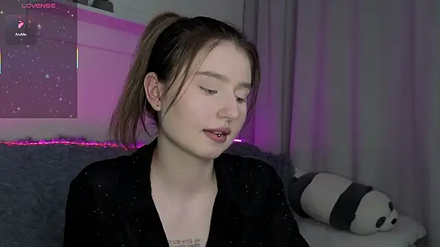 _Lua__ Adlı Modelin Canlı XXX Sohbeti