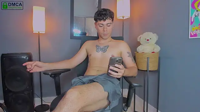 Soft_Temptationxx Webcam-Show