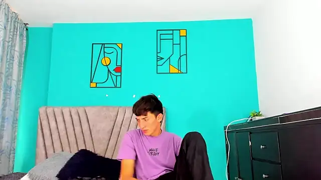 Онлайн чат XXX Maikol_Ortiz