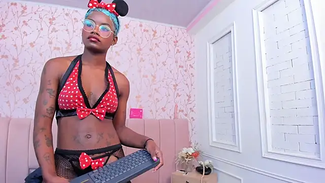 Онлайн чат XXX amber-hill