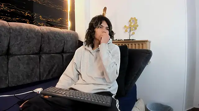 عرض كام Diamond_twink