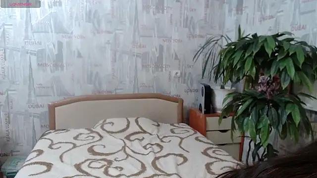 GinaQSoul Adlı Modelin Canlı XXX Sohbeti