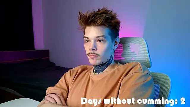 DENIS_HERE 在線直播表演