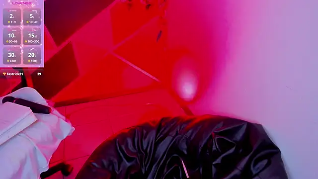 little_emma0 Live XXX-chat