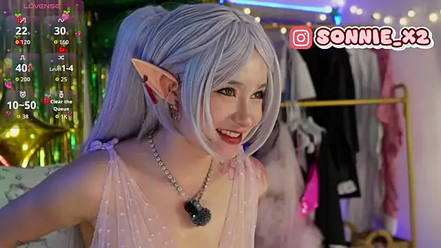 Sonnie_mami élő XXX-chatje